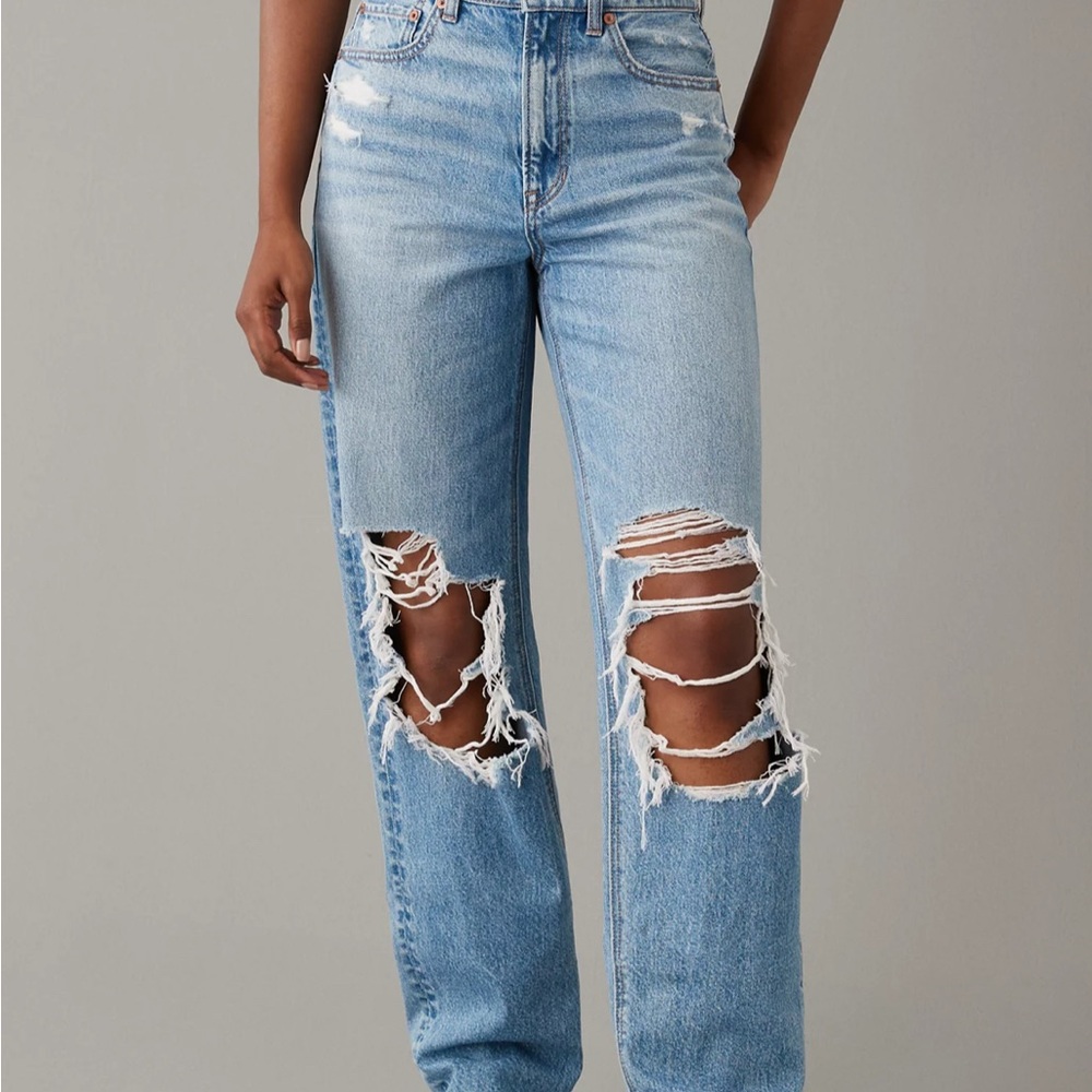 American Eagle Outfitters Light Blue Ripped Straight Leg Jeans